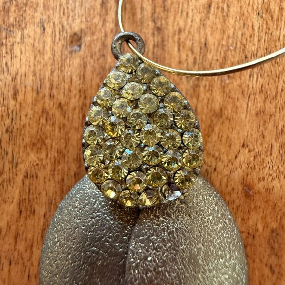 Fun Brass & Faux Rhinestone - Picture 5 of 6